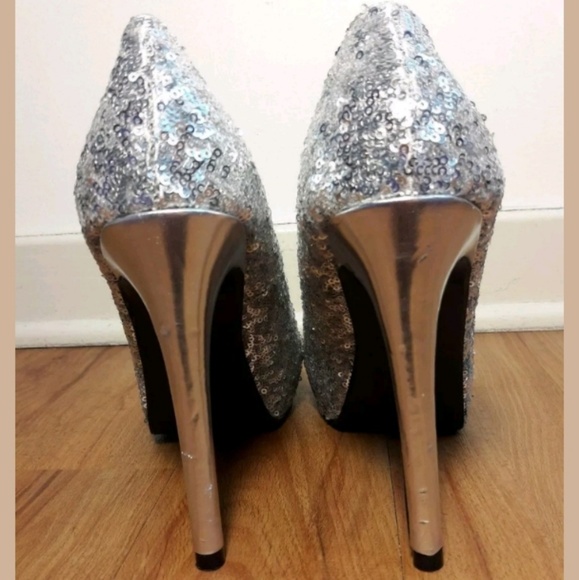 *SOLD* Delicious Sequin Stilettos - Picture 6 of 8